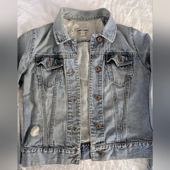 GAP Denim Jean Jacket Medium Wash Distressed Look - Cotton - Picture 3 of 9